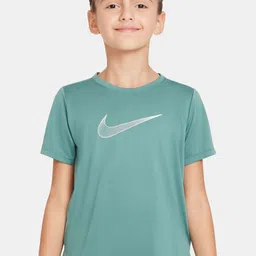 Nike One Older Kids' (Girls') Dri-FIT Short-Sleeve Training Top-image-14
