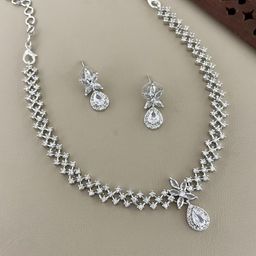 Exquisite Silver Crystal Jewellery Set-image-10