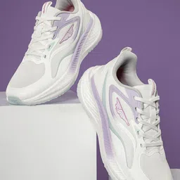 Red Tape Women Mesh ETPU Walking Shoes-image-12