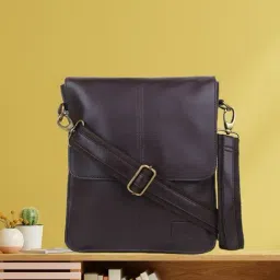 Yelloe Brown Medium Cross Body Bag-44