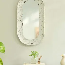 Ellementry Off-White Mango Wood Farmhouse Flair Oval Wall Mirror-36
