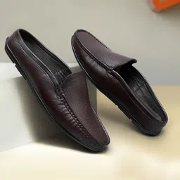 ARAMISH Men Perforations Leather Loafers-picture-32