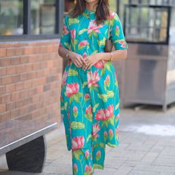 Anni Designer Women Floral Printed Regular Kurta with Trousers-picture-11