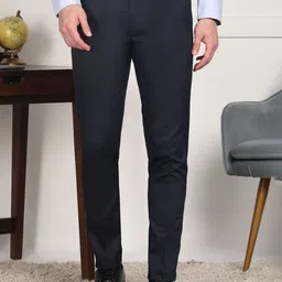 encore by INVICTUS Men Textured Pleated Trousers-image-26