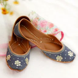 JAYPORE Women Embellished Party Mojaris with Embroidered Flats-image-43