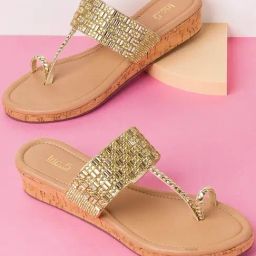 Inc.5 Women's Gold Toe Ring Wedges-image-80