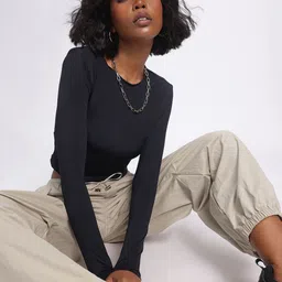 glitchez Cuddle Core Fitted Crop Top-image-11