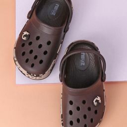 Neoz Casual Clogs Logo Desgin - Brown (Button Color May Vary)-image-3