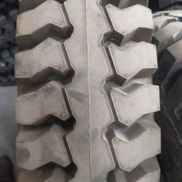 CEAT Maxima P101 10.00-20/16PR Tube-Type Tyre For Truck-image-92