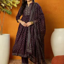 Vaamsi Purple Embroidered Anarkali Kurta With Pant & Dupatta-picture-10