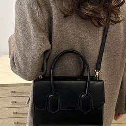 HAUTE SAUCE by Campus Sutra Women Black Vegan Leather Structured Hand Bag-23
