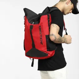 Jack & Jones Fiery Red Colour Block 15 inch One Size Backpack image 1