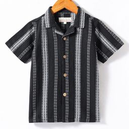 JASH KIDS Cotton Woven Half Sleeves Shirt With Stripes Print - Black-image-61