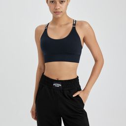 DeFacto Full Coverage Underwired Lightly Padded Sports Bra With All Day Comfort image 4