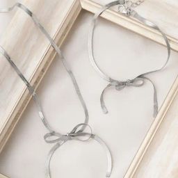 Joker & WItch Silver Audrey Bow Style Necklace & Bracelet Set-image-62