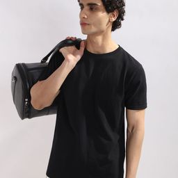 NOBERO Men Comfort Pique Solid Round Neck T-shirt-image-8