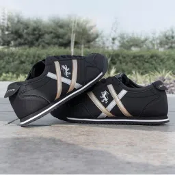 Red Tape Women Solid Black Lifestyle Sneakers-picture-8