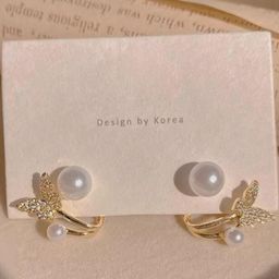 Tiso Contemporary Ear Cuff Earrings-image-68
