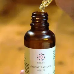 Chilife Organic Radiance Face Serum with Rosehip Seed Oil & Carrot Seed Oil -30 ml image 3