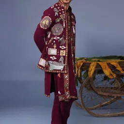 KALPRAAG Men Floral Embroidered Regular Sequinned Kurta with Trousers & With Dupatta image 2