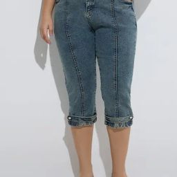 Gia by Westside Blue Relaxed-Fit High-Rise Capri Jeans-image-90