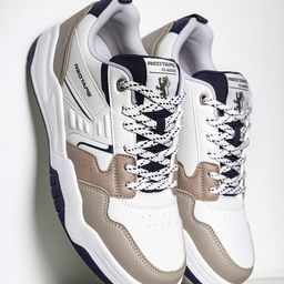 Red Tape Men Colourblocked Sneakers-image-28