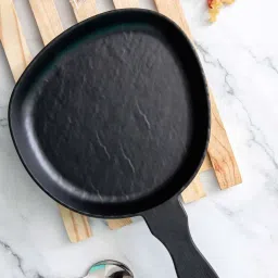 Servewell Serving Dish Matte With Handle - Black 750ml SER-MSDWH-BLACK image 5