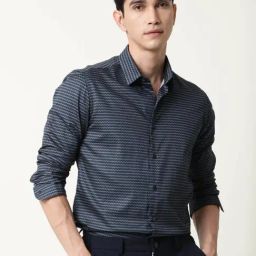 Rare Rabbit Green Regular Fit Geometric Shirt-image-36