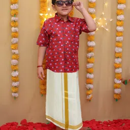 BownBee Cotton Half Sleeves Elephants Printed Shirt & Mundu Lungi Set - Red-picture-14