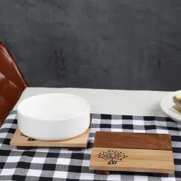 VarEesha Brown Sheesham Wood Trivets - Set of 2-16