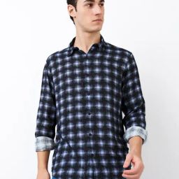 Spykar Men Blue Slim Fit Checkered Full Sleeve Casual Shirt-image-4