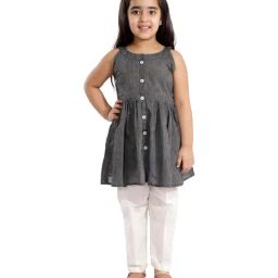 VASTRAMAY Kids Black & Cream Cotton Kurta & Pants-image-67