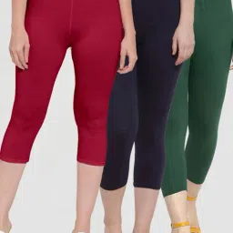 Gracit Maroon & Navy Mid Rise Capris - Pack Of 3-image-64
