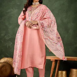 VredeVogel Women Silk Blend Straight Kurta Pant Set with Organza Dupatta-image-6