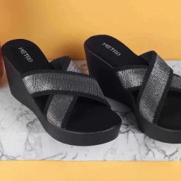 Metro Women's Black Cross Strap Wedges-image-7