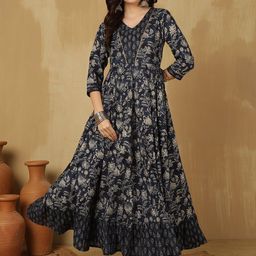 GLAM ROOTS Floral Printed Gotta Patti Cotton Tiered Anarkali Kurta-48