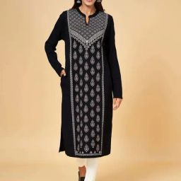 Rangmanch by Pantaloons Black Embroidered Straight Kurta-image-53