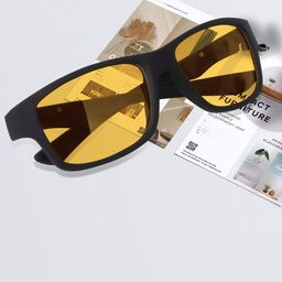 LEGEND EYEWEAR Unisex Square Sunglasses with UV Protected Lens SGLHBHYUXTRPN2T7-image-51