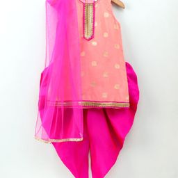 Saka Designs Sleeveless Kurta & Patiala Salwar with Dupatta Glitter Dot Print - Peach-picture-16