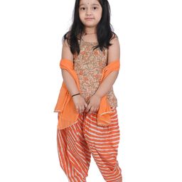 CLOTH BITES Sleeveless Floral Printed Kurta & Patiala With Dupatta - Orange-image-64