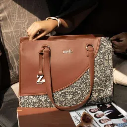 ZOUK Lattice Lace Printed Tote Handbag image 2