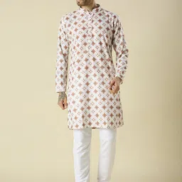 Be Desi Men Floral Printed Kurta with Pyjama-picture-14