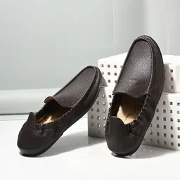 Mast & Harbour Men Slip-On Textured Loafers-picture-23