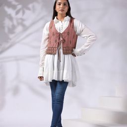 Nyaro Women Geometric Crop Embroidered Jacket-12