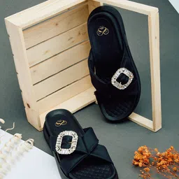 Sole To Soul Embellished Platform Sandals with Bows-17