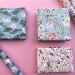 aakar Assorted Floral Collection Pack of 5 sheets, Printed Paper, Gift Paper, Wrapping Paper, Wrapping sheets, Wrapping rolls Paper Gift Wrapper image 2