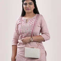 Metro Embellished Box Clutch-picture-17