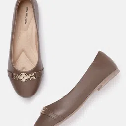 Van Heusen Woman Ballerinas with Metallic Detail-image-94