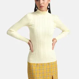 Kazo Textured Pullover With Scalloped Edges-image-14
