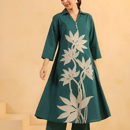 Kaftanize Floral Embroidered Thread Work A-Line Pure Cotton Kurta With Palazzo-picture-4